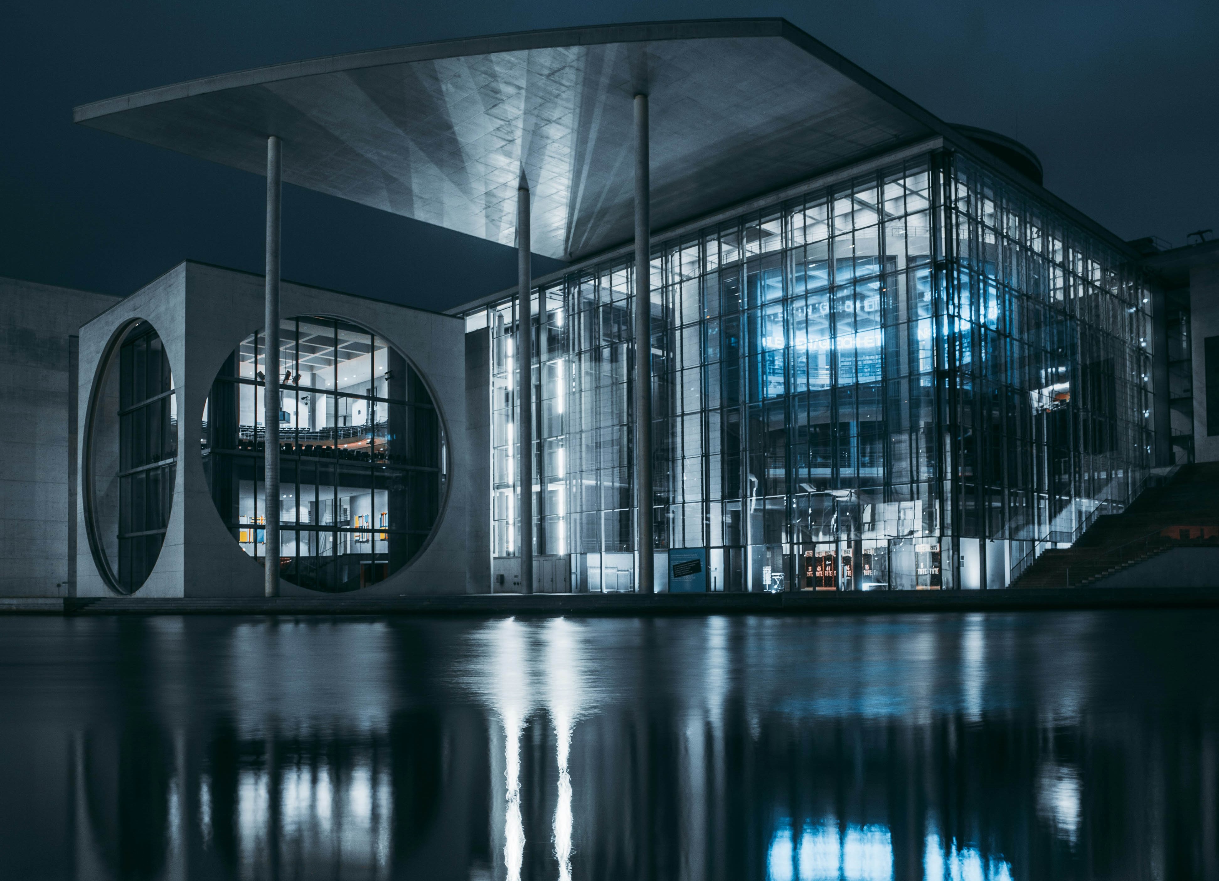 米兰milan官网-阿维塔06T将于4月8日开启预售 搭载华为896线激光雷达